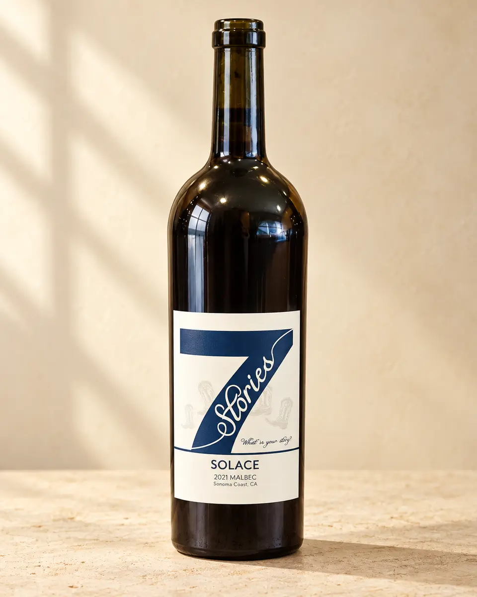 Solace 7 Stories bottle, studio visualization